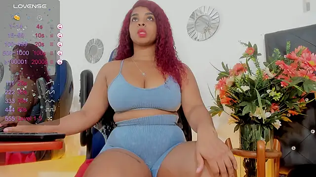 Snapshot of _Sophia_16 chatting on 12/15/24, 01:24 Sophia 16 online show from 12/15/24, 01:24