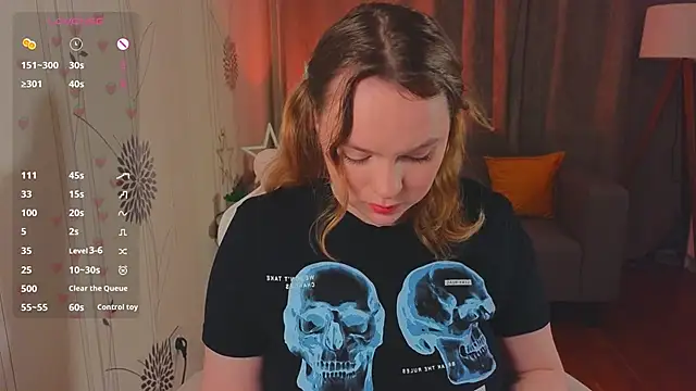 Kari Lunna online show from 10/30/25, 03:08