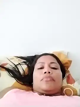 KarenGuzman  online show from 12/04/24, 09:35