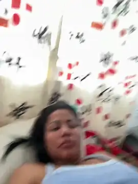 KarenGuzman  online show from 03/12/25, 02:01