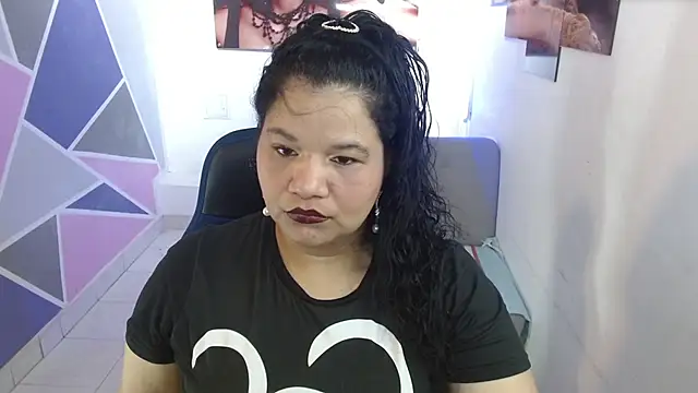 Snapshot of may_prg chatting on 12/11/24, 04:42 may prg online show from 12/11/24, 04:42