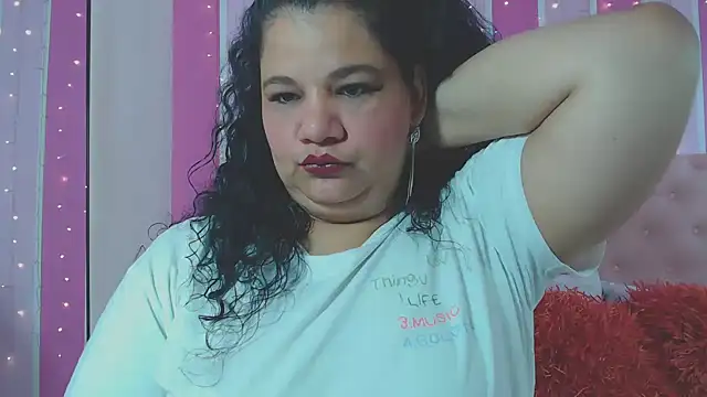 Snapshot of may_prg chatting on 01/29/25, 02:30 may prg online show from 01/29/25, 02:30