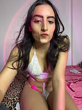 Snapshot of EmySofia chatting on 02/24/26, 04:54 EmySofia online show from 02/24/26, 04:54