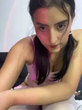 Snapshot of EmySofia chatting on 03/10/26, 04:17 EmySofia online show from 03/10/26, 04:17