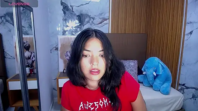 Snapshot of DENISERICHARD2 chatting on 11/07/25, 02:55 DENISERICHARD2 online show from 11/07/25, 02:55