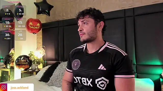 JossAckland online show from 10/19/25, 07:36