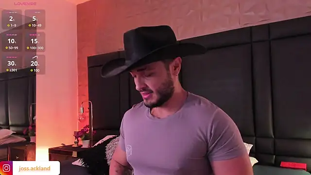 Snapshot of JossAckland chatting on 11/09/25, 07:56 JossAckland online show from 11/09/25, 07:56