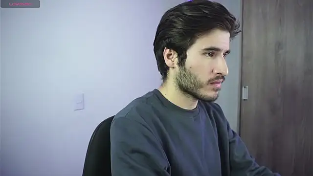 Tony Wylie online show from 12/17/24, 02:55