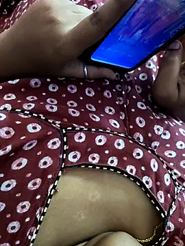 Snapshot of jasmine_janu chatting on 05/18/26, 07:36 jasmine janu online show from 05/18/26, 07:36