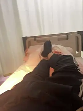 sakuto07 online show from 11/28/25, 12:19