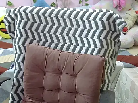 Snapshot of Bold_Pooja chatting on 09/27/25, 05:01 Bold Pooja online show from 09/27/25, 05:01