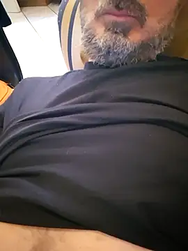 Snapshot of 1talianBeutifulCock chatting on 05/15/26, 12:23 1talianBeutifulCock online show from 05/15/26, 12:23