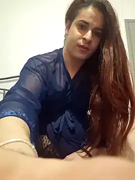 Snapshot of perla97 chatting on 12/22/24, 10:47 perla97 online show from 12/22/24, 10:47