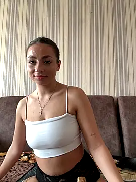 Tanita Lambic online show from 09/17/25, 11:01