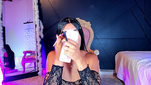 Emilyh  online show from 01/10/25, 10:50