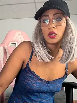 Amaliu  online show from 01/01/25, 11:40