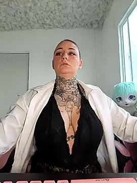 Lisacasandra online show from 01/22/25, 11:10