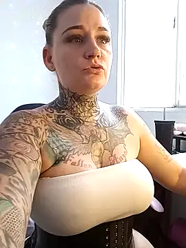 Lisacasandra online show from 03/02/25, 05:58