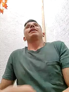 Andrewfalcon online show from 10/09/25, 06:28