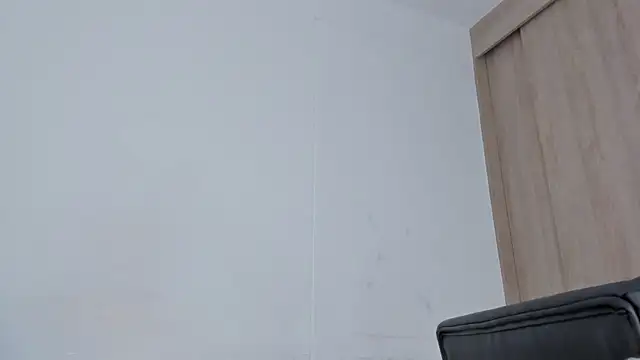 sarah pierce online show from 12/17/24, 04:53