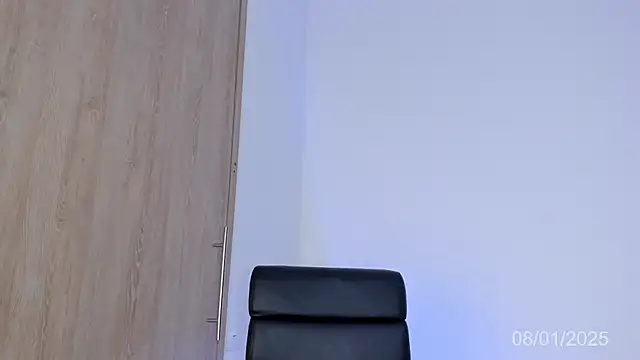 sarah pierce online show from 01/09/25, 04:08