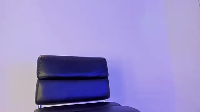 sarah pierce online show from 12/13/25, 08:58