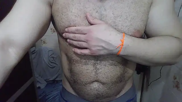 Snapshot of Cauan-t chatting on 12/17/24, 10:22 Cauan-t online show from 12/17/24, 10:22