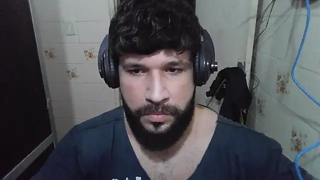 Snapshot of Cauan-t chatting on 01/11/25, 11:24 Cauan-t online show from 01/11/25, 11:24