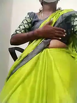 Snapshot of Preethytamilsexy chatting on 01/29/25, 02:32 Preethytamilsexy online show from 01/29/25, 02:32