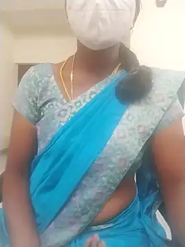 Snapshot of Preethytamilsexy chatting on 03/15/25, 01:18 Preethytamilsexy online show from 03/15/25, 01:18