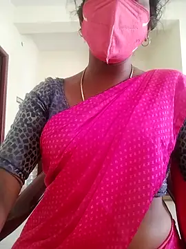 Snapshot of Preethytamilsexy chatting on 11/11/25, 07:52 Preethytamilsexy online show from 11/11/25, 07:52