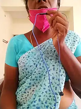 Snapshot of Preethytamilsexy chatting on 11/30/25, 05:55 Preethytamilsexy online show from 11/30/25, 05:55