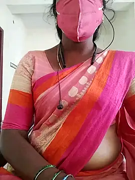 Snapshot of Preethytamilsexy chatting on 02/03/26, 08:08 Preethytamilsexy online show from 02/03/26, 08:08