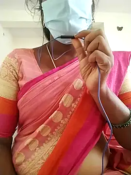 Snapshot of Preethytamilsexy chatting on 02/22/26, 04:57 Preethytamilsexy online show from 02/22/26, 04:57
