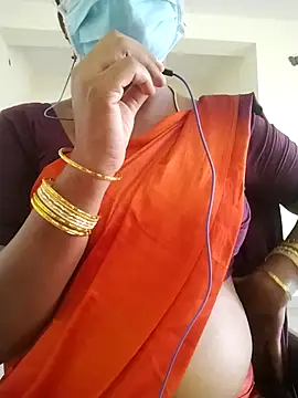 Snapshot of Preethytamilsexy chatting on 04/01/26, 05:41 Preethytamilsexy online show from 04/01/26, 05:41