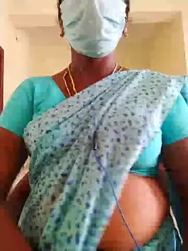 Snapshot of Preethytamilsexy chatting on 05/08/26, 07:57 Preethytamilsexy online show from 05/08/26, 07:57