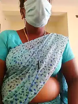Snapshot of Preethytamilsexy chatting on 05/10/26, 03:44 Preethytamilsexy online show from 05/10/26, 03:44