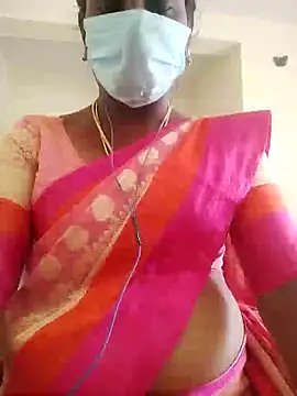 Snapshot of Preethytamilsexy chatting on 05/18/26, 04:51 Preethytamilsexy online show from 05/18/26, 04:51