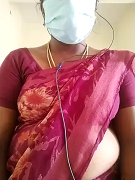 Snapshot of Preethytamilsexy chatting on 06/08/26, 05:30 Preethytamilsexy online show from 06/08/26, 05:30