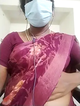 Snapshot of Preethytamilsexy chatting on 06/11/26, 02:59 Preethytamilsexy online show from 06/11/26, 02:59