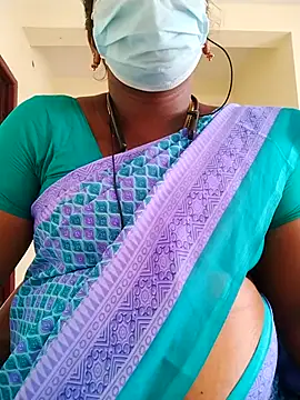 Snapshot of Preethytamilsexy chatting on 08/06/26, 06:04 Preethytamilsexy online show from 08/06/26, 06:04