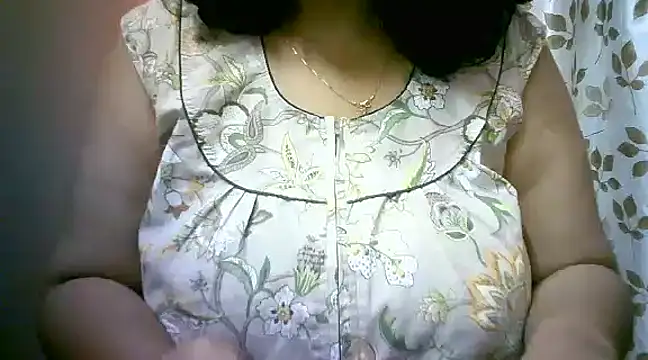 Riya riyaa online show from 12/12/24, 05:37