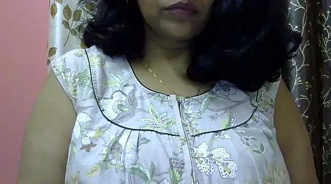 Riya riyaa online show from 01/02/25, 04:24