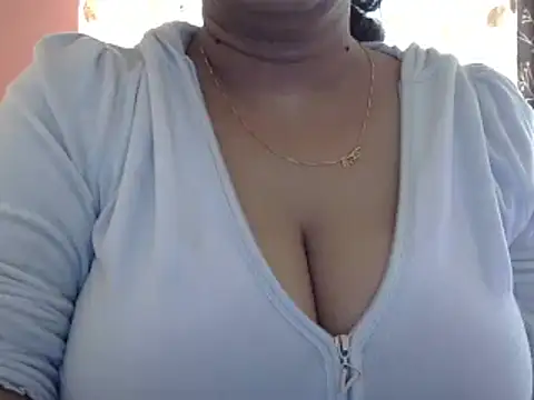 Riya riyaa online show from 01/29/25, 01:48