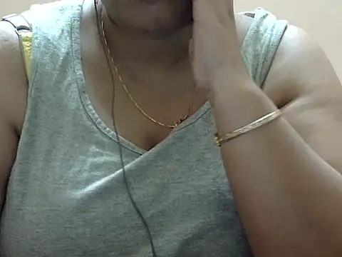 Riya riyaa online show from 09/20/25, 04:19