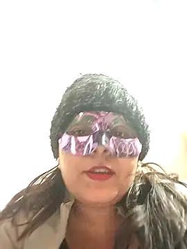 Snapshot of Anjalihotwife chatting on 01/16/25, 11:37 Anjalihotwife online show from 01/16/25, 11:37