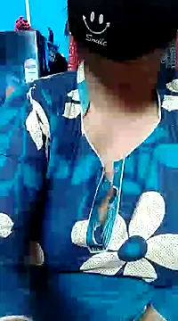 BERRY 00 online show from 01/03/25, 12:54