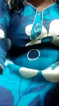BERRY 00 online show from 01/05/25, 09:37