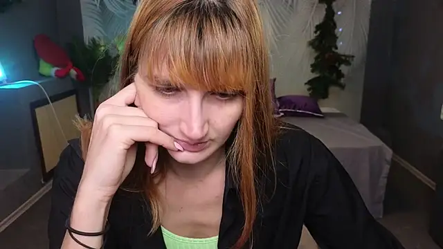 Nika Kitten online show from 01/07/25, 02:19