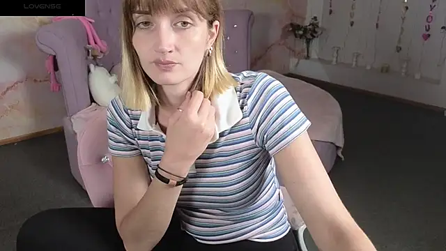 Nika Kitten online show from 06/04/26, 06:30